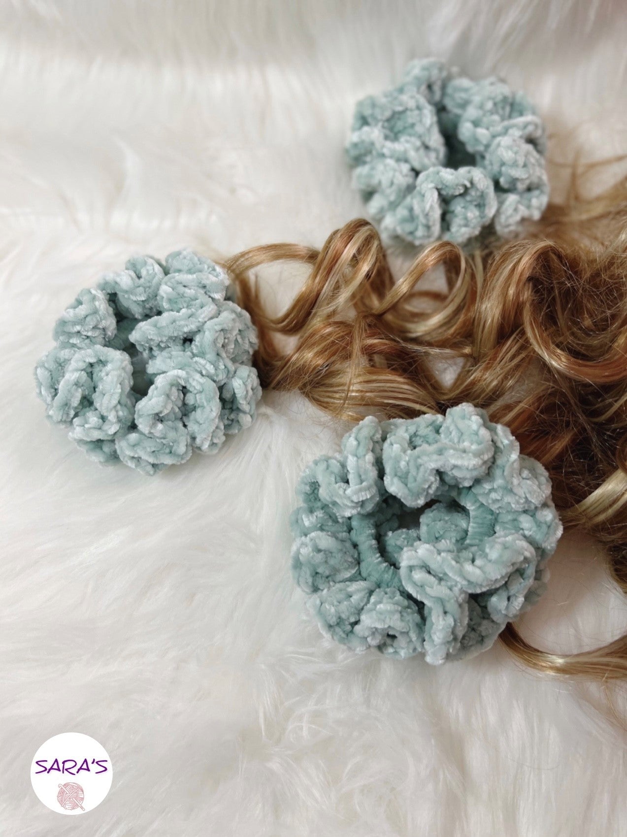 vintage teal XL velvet wrist/hair scrunchies