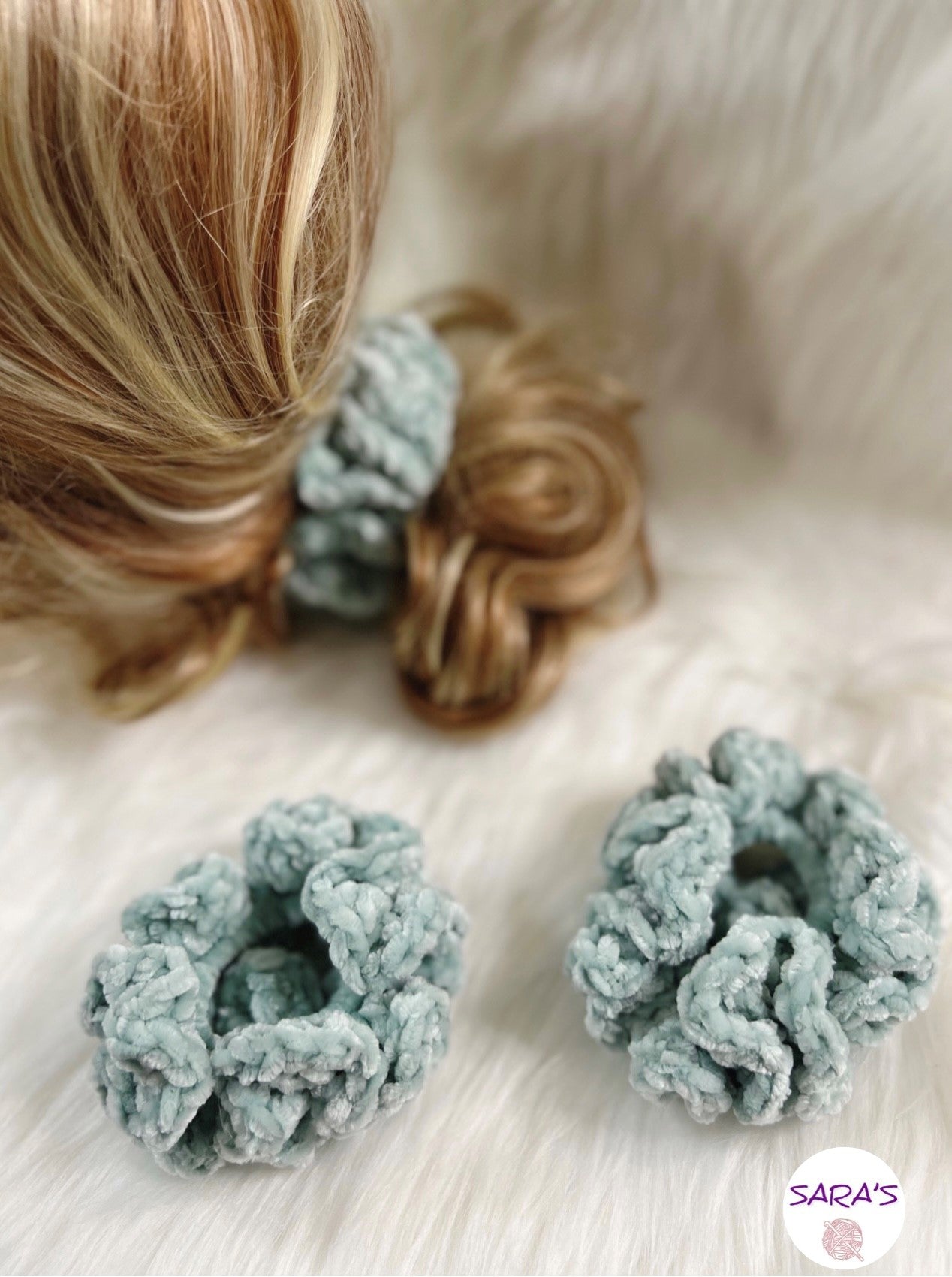 vintage teal XL velvet wrist/hair scrunchies