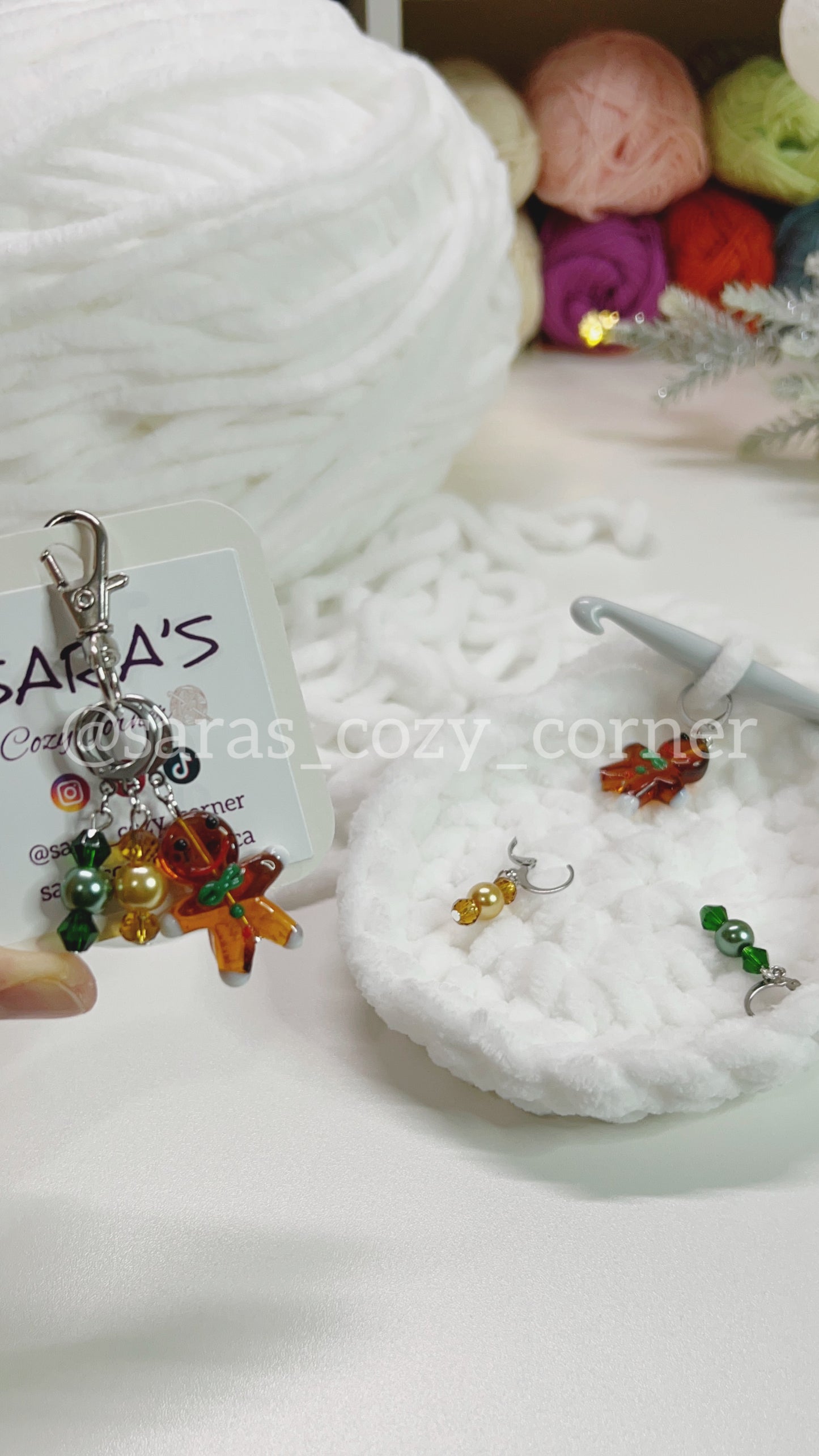 The Gingerbread Joy stitch markers set