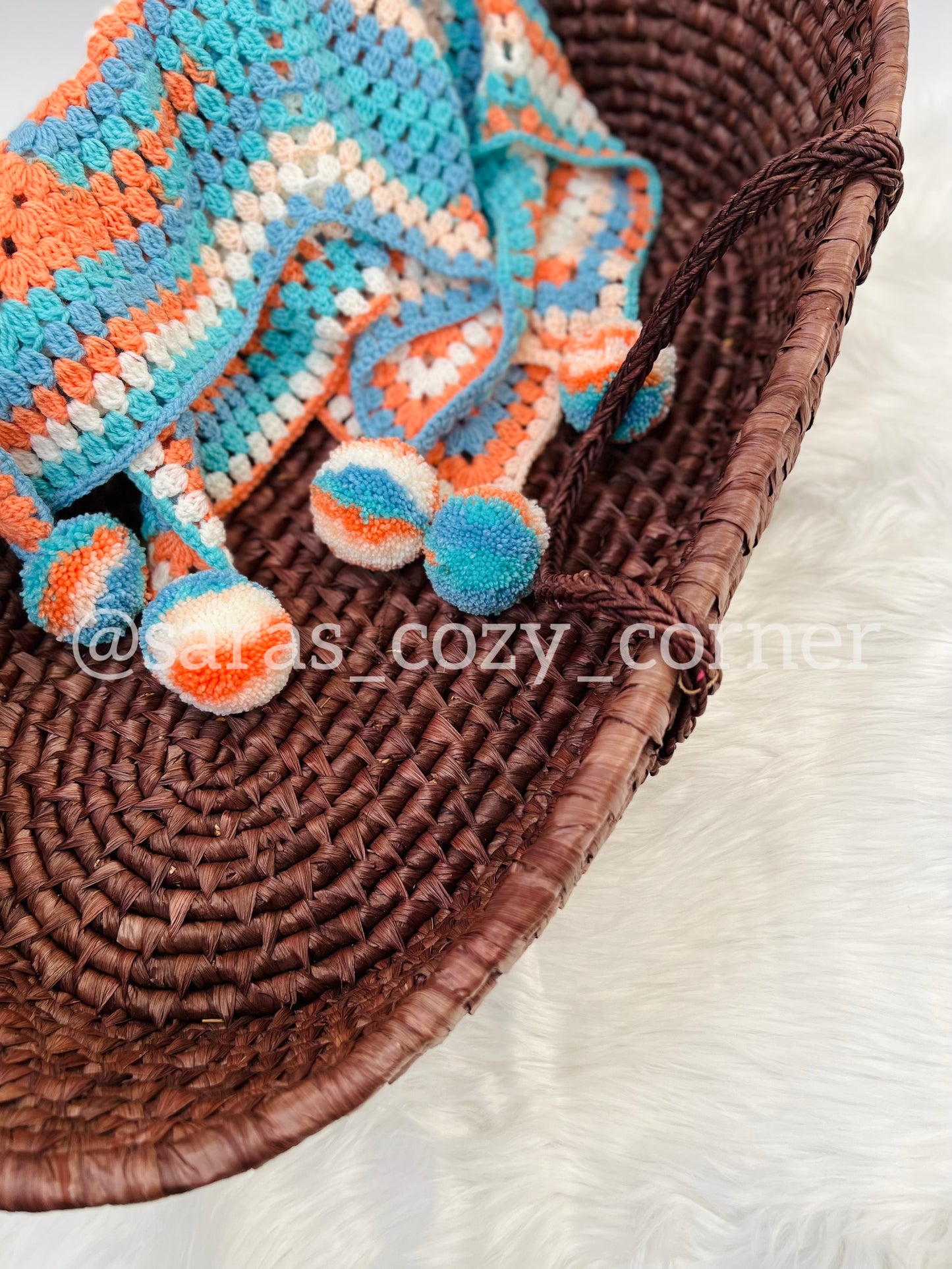 The Twinkle Star Snuggle baby blanket blue-orange