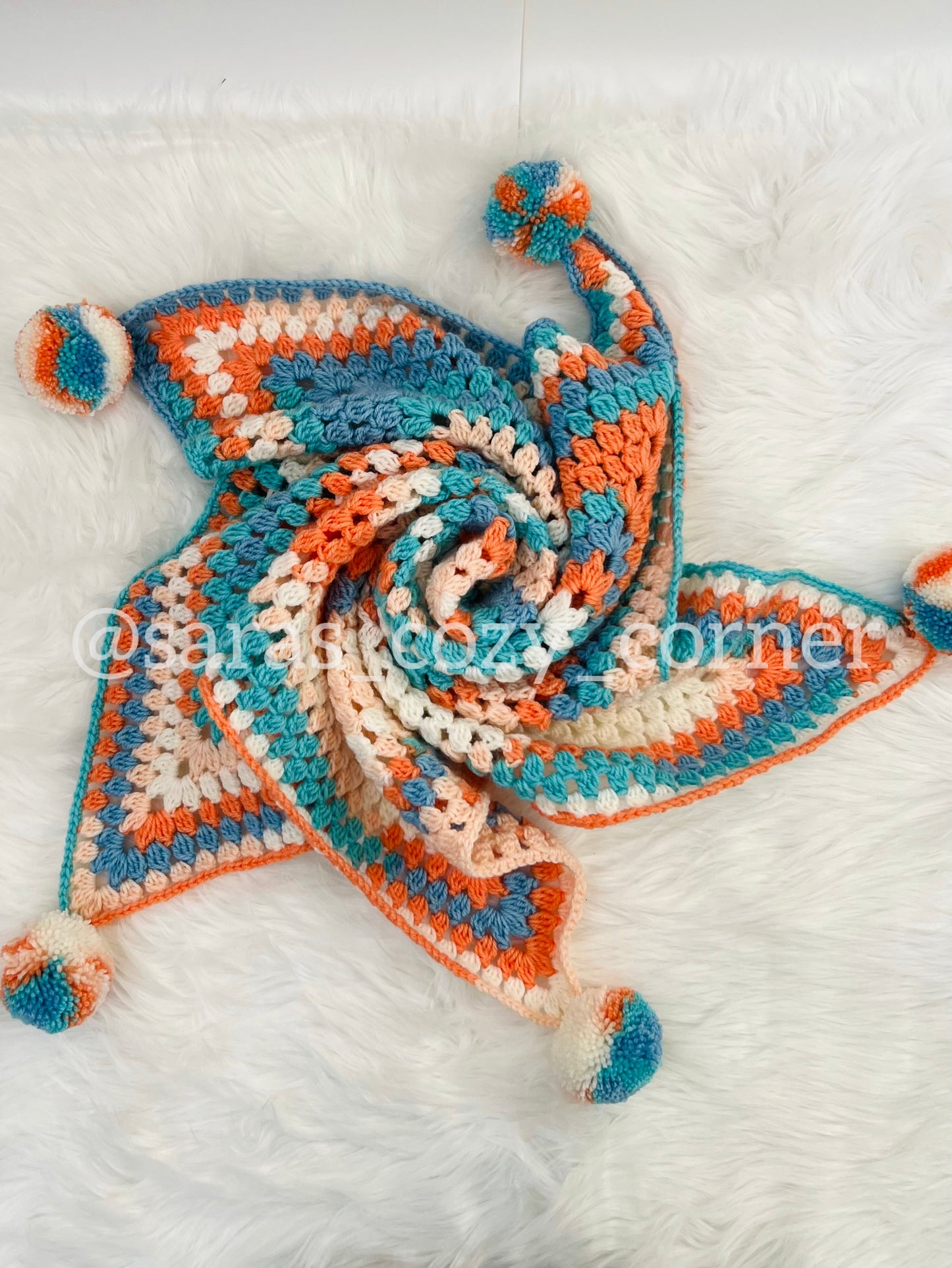 The Twinkle Star Snuggle baby blanket blue-orange