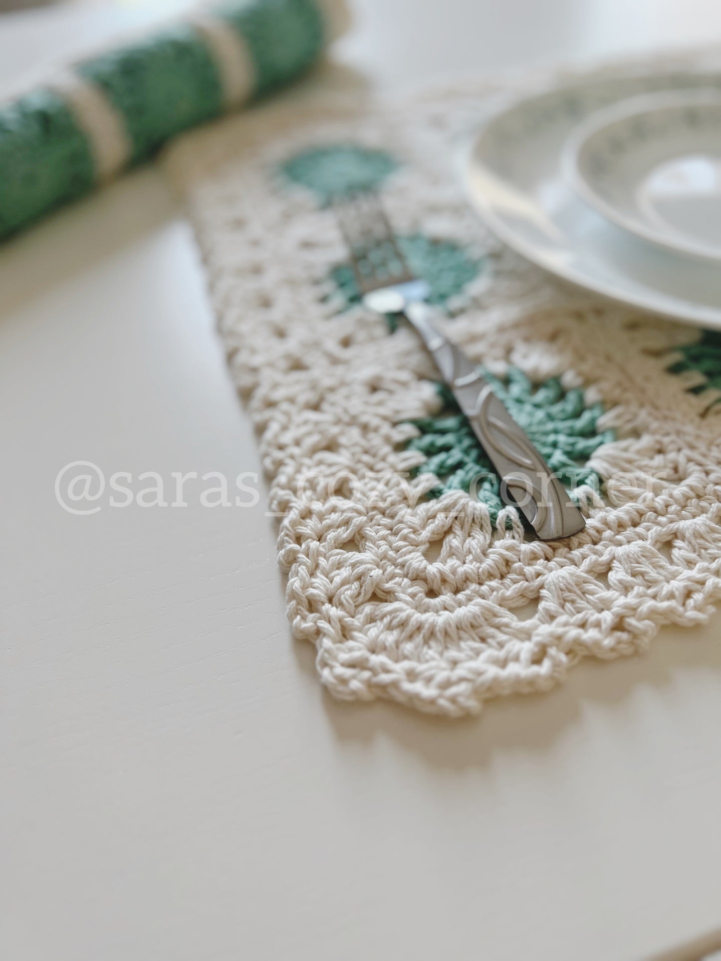 The Beach Glass crochet cotton dining mat