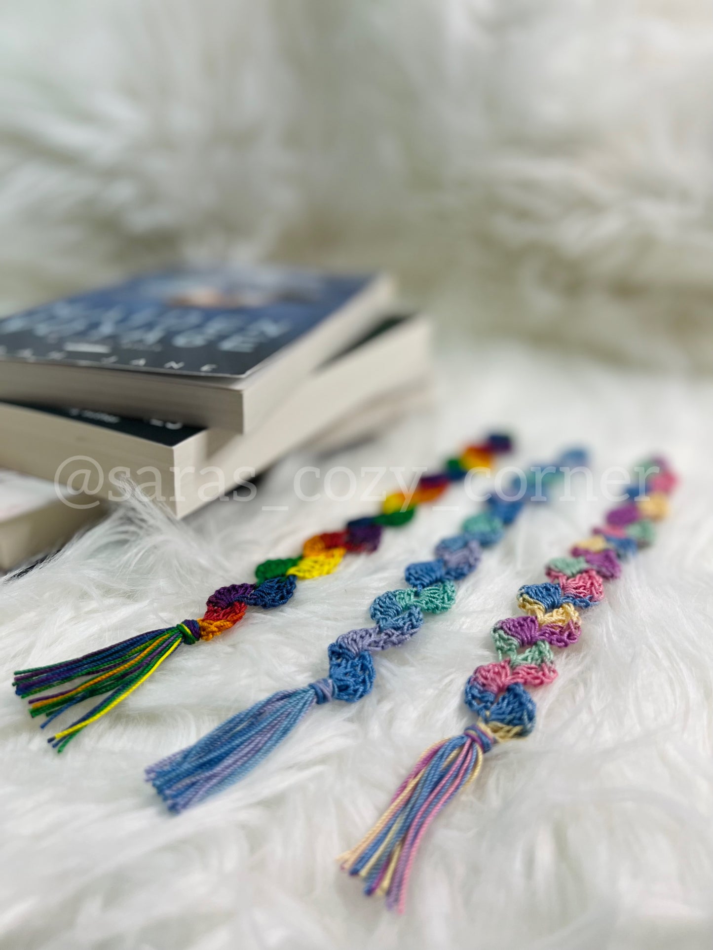 Elegant lace bookmark