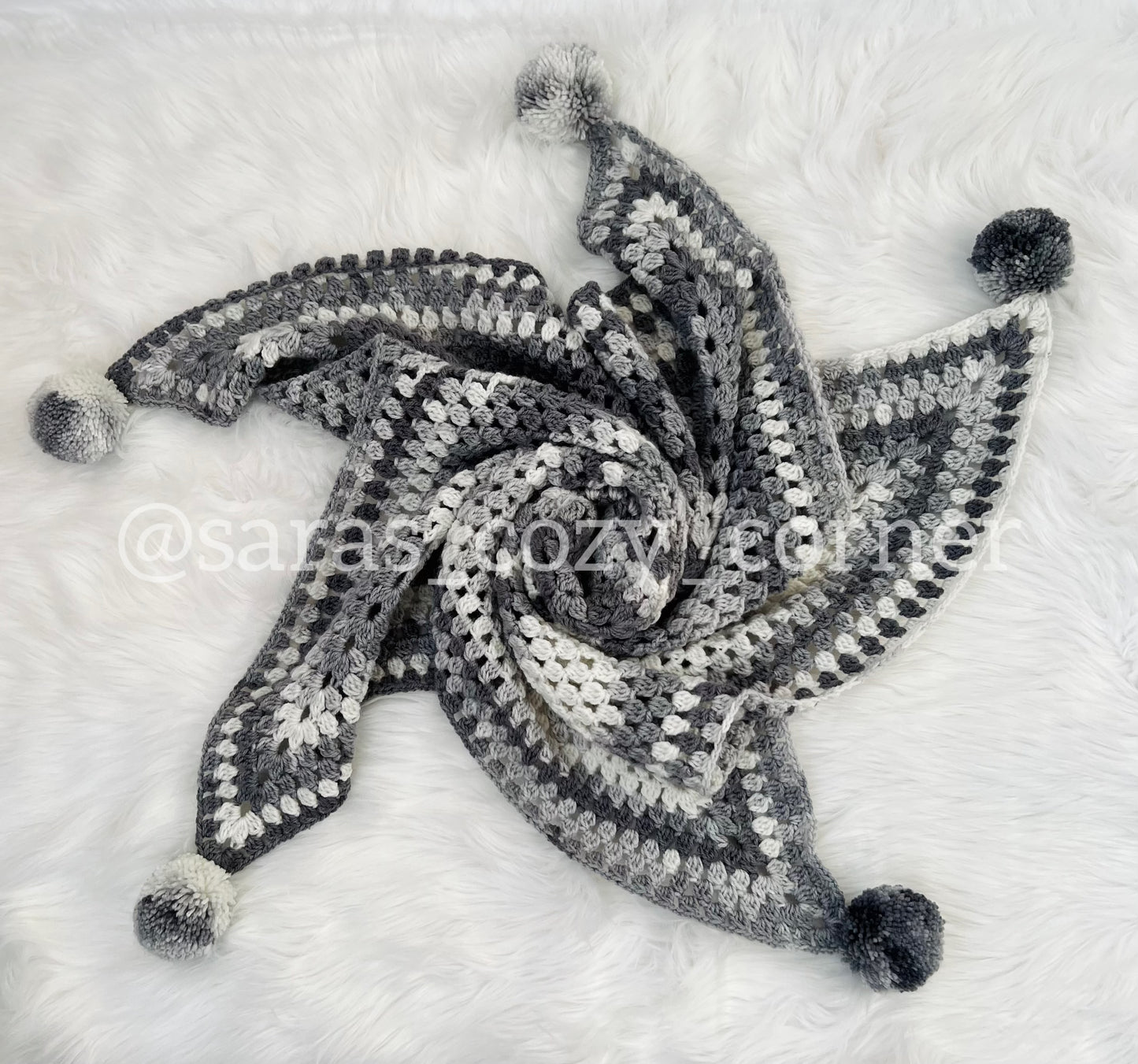 The Twinkle Star Snuggle baby blanket grey