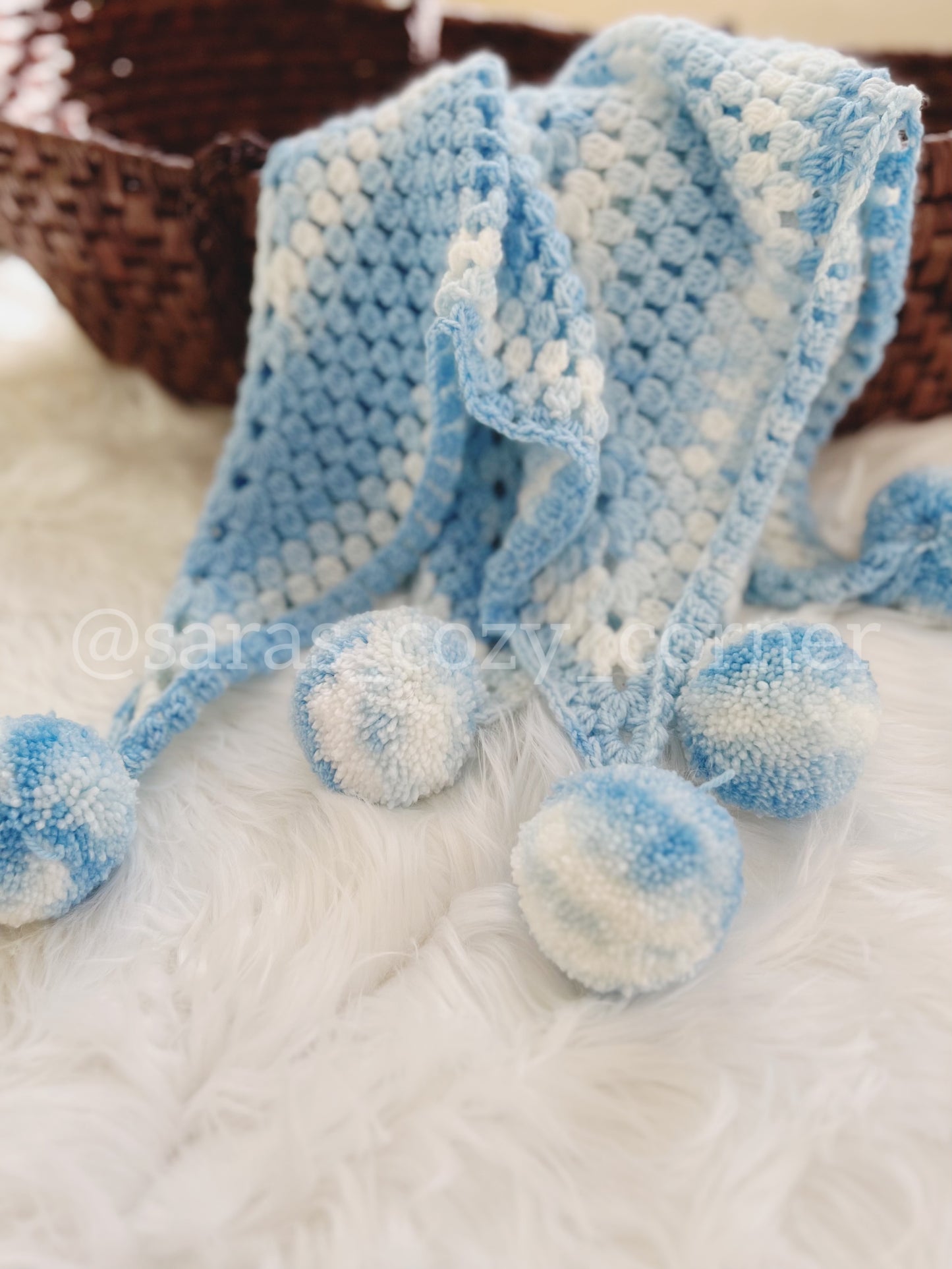 The Twinkle Star Snuggle baby blanket blue