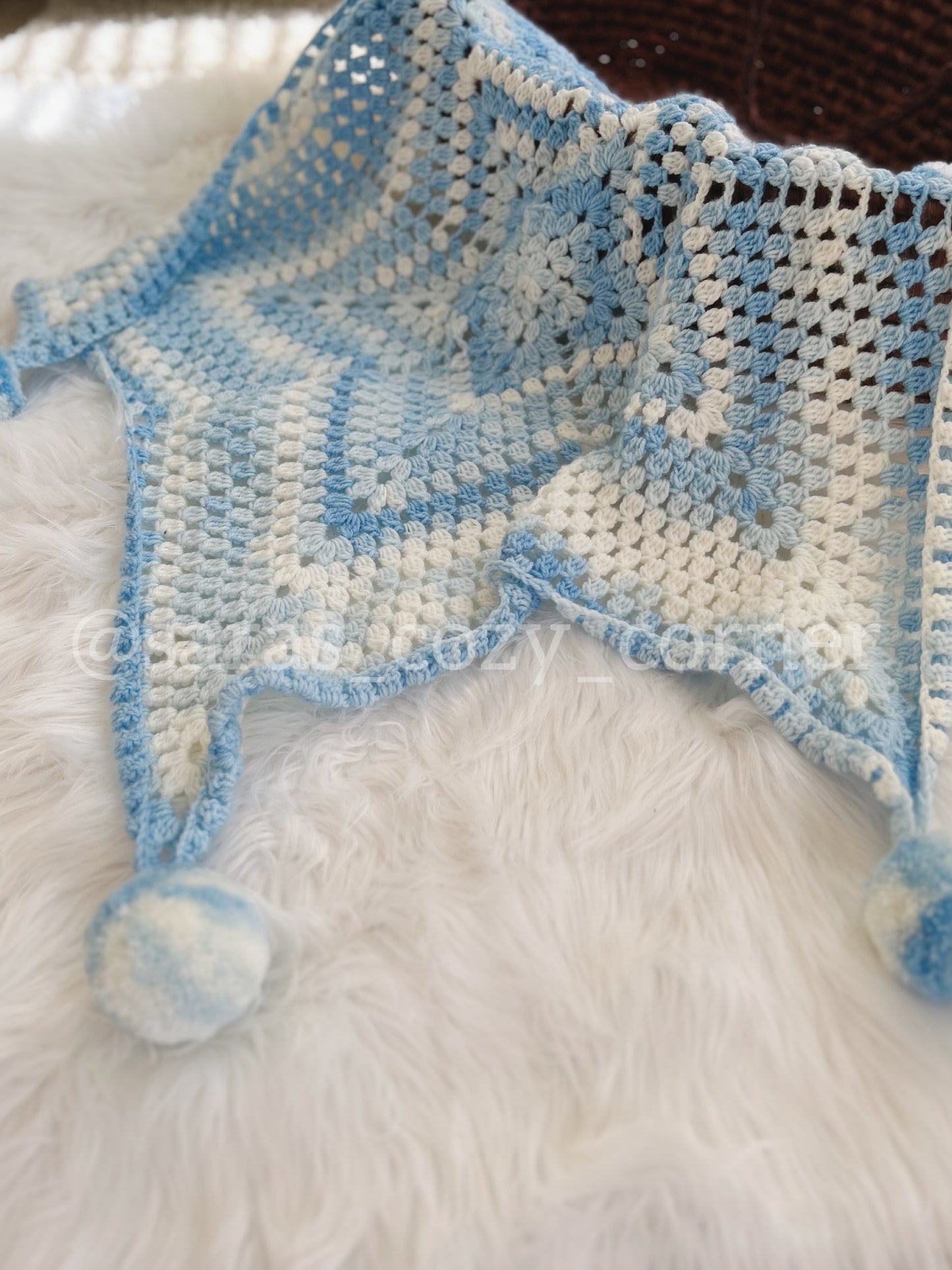 The Twinkle Star Snuggle baby blanket blue