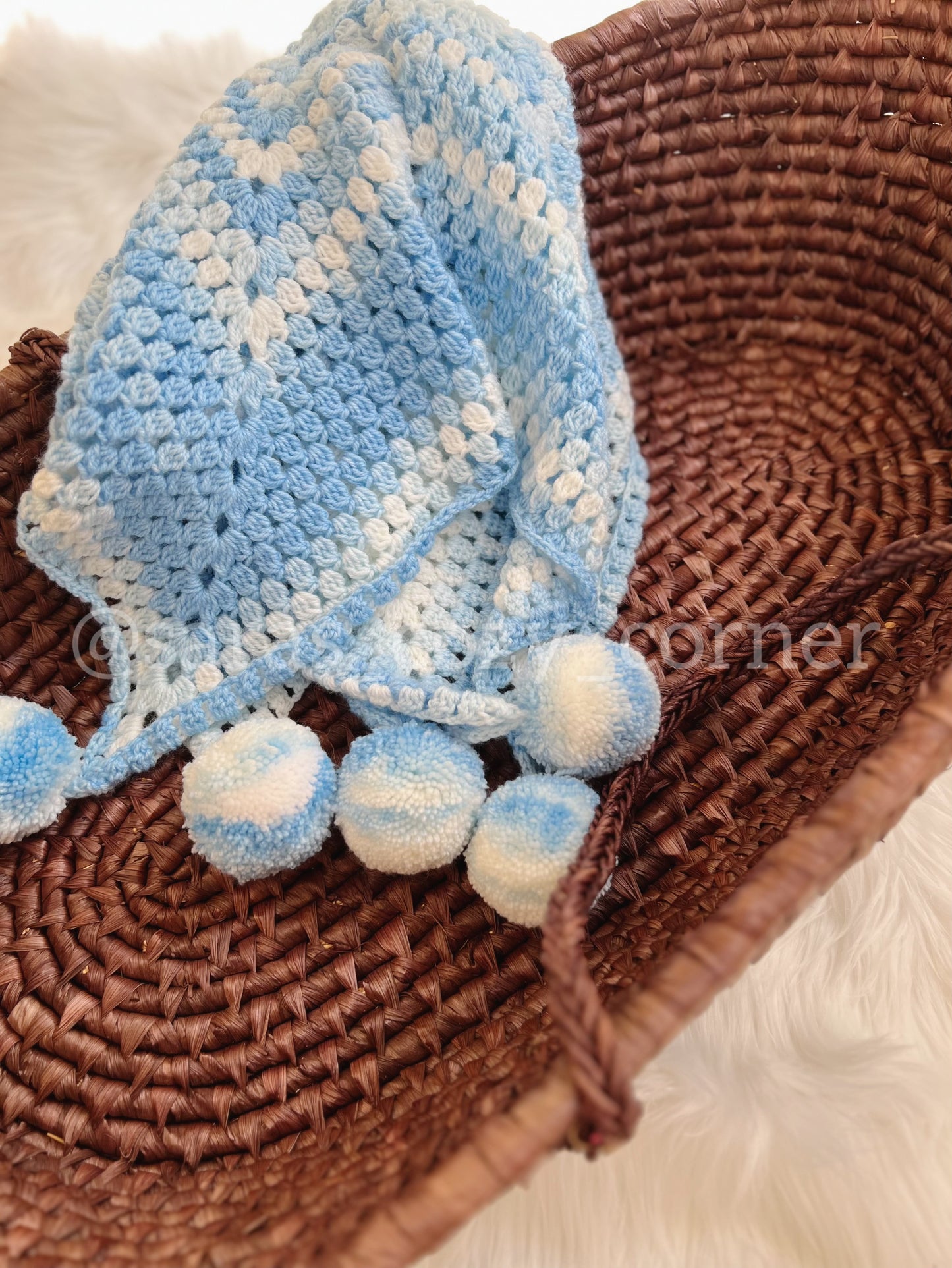 The Twinkle Star Snuggle baby blanket blue