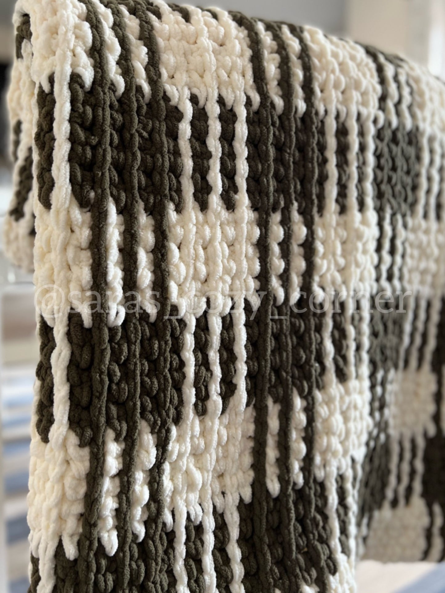 Crochet Plaid Throw Blanket "Vintage Olive"