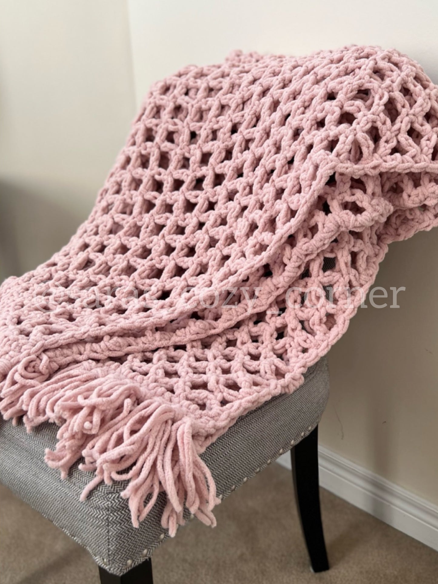 The Love Knot throw