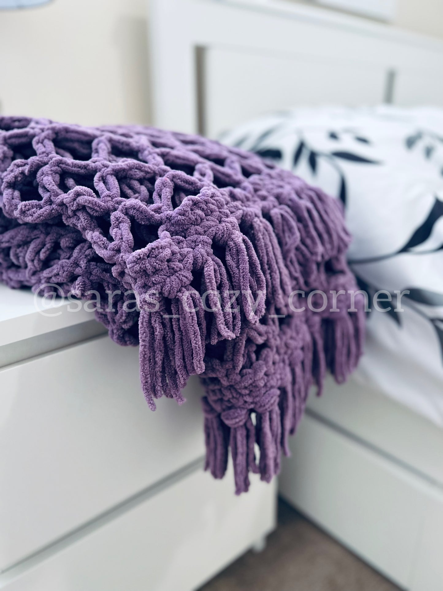 The Love Knot throw