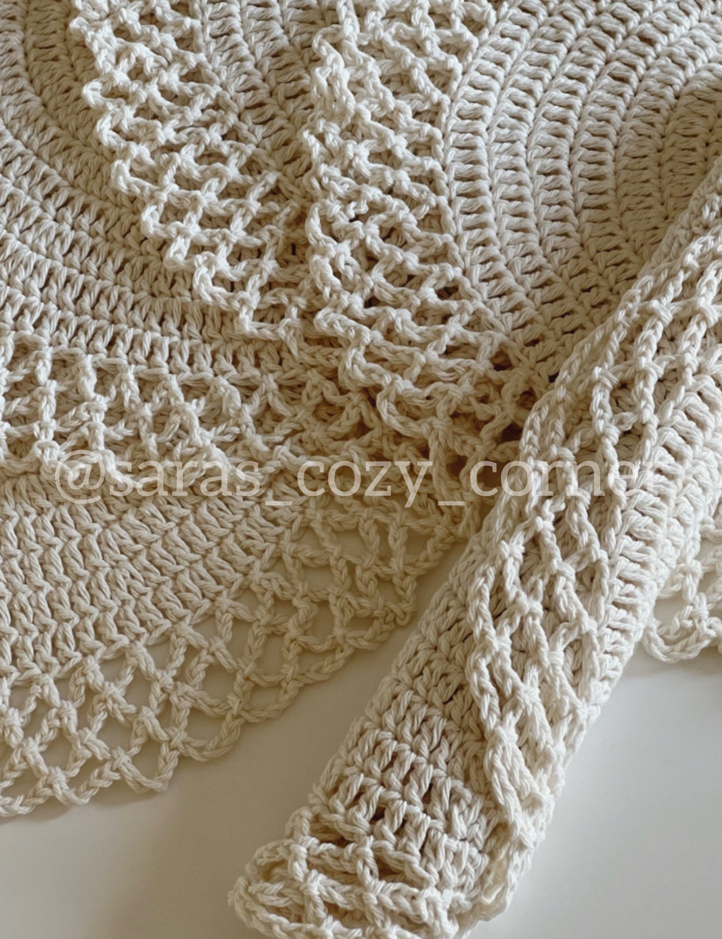 Elegant lace border crochet off white placemat