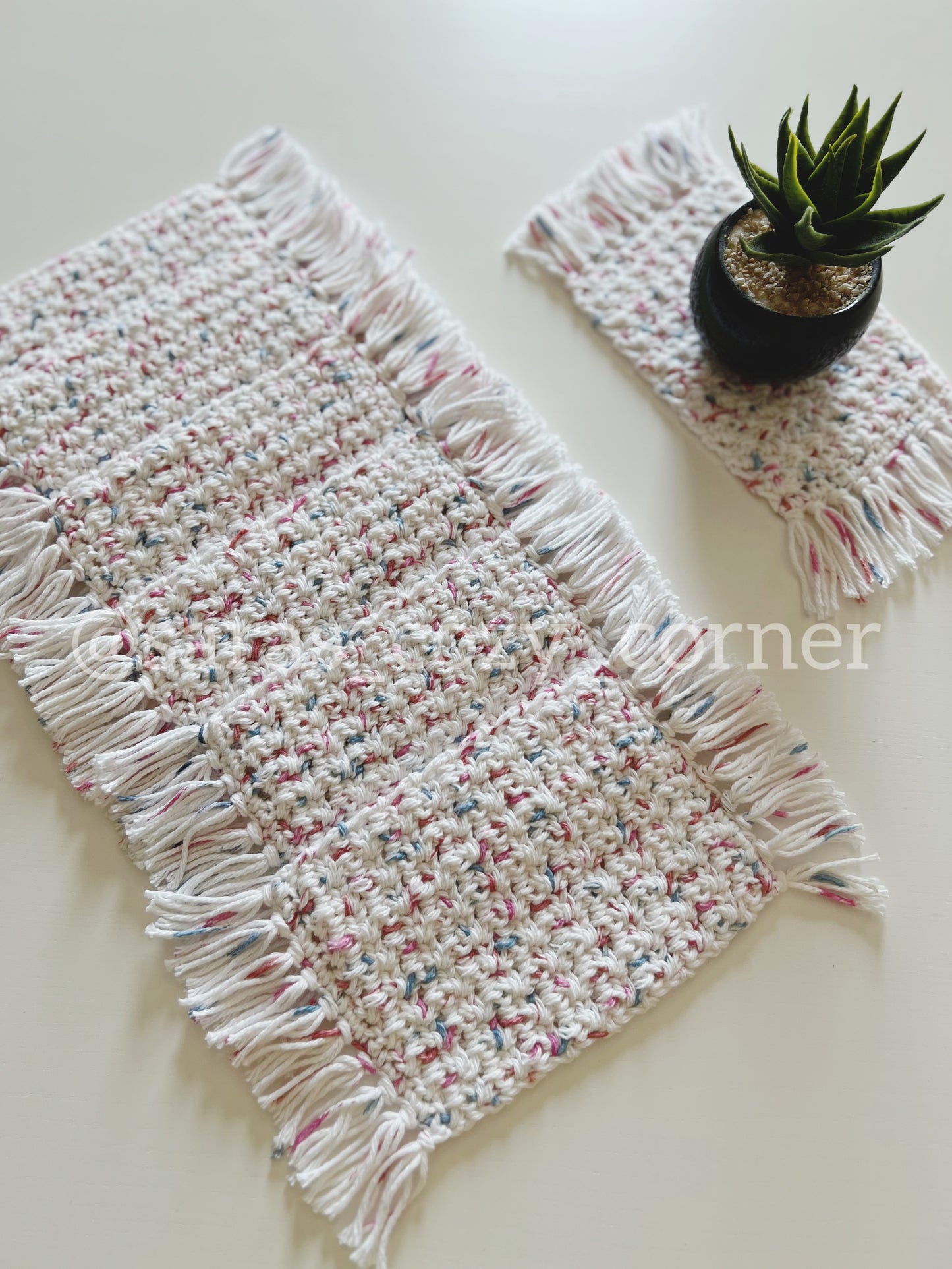 The Marble Prints crochet mug rug