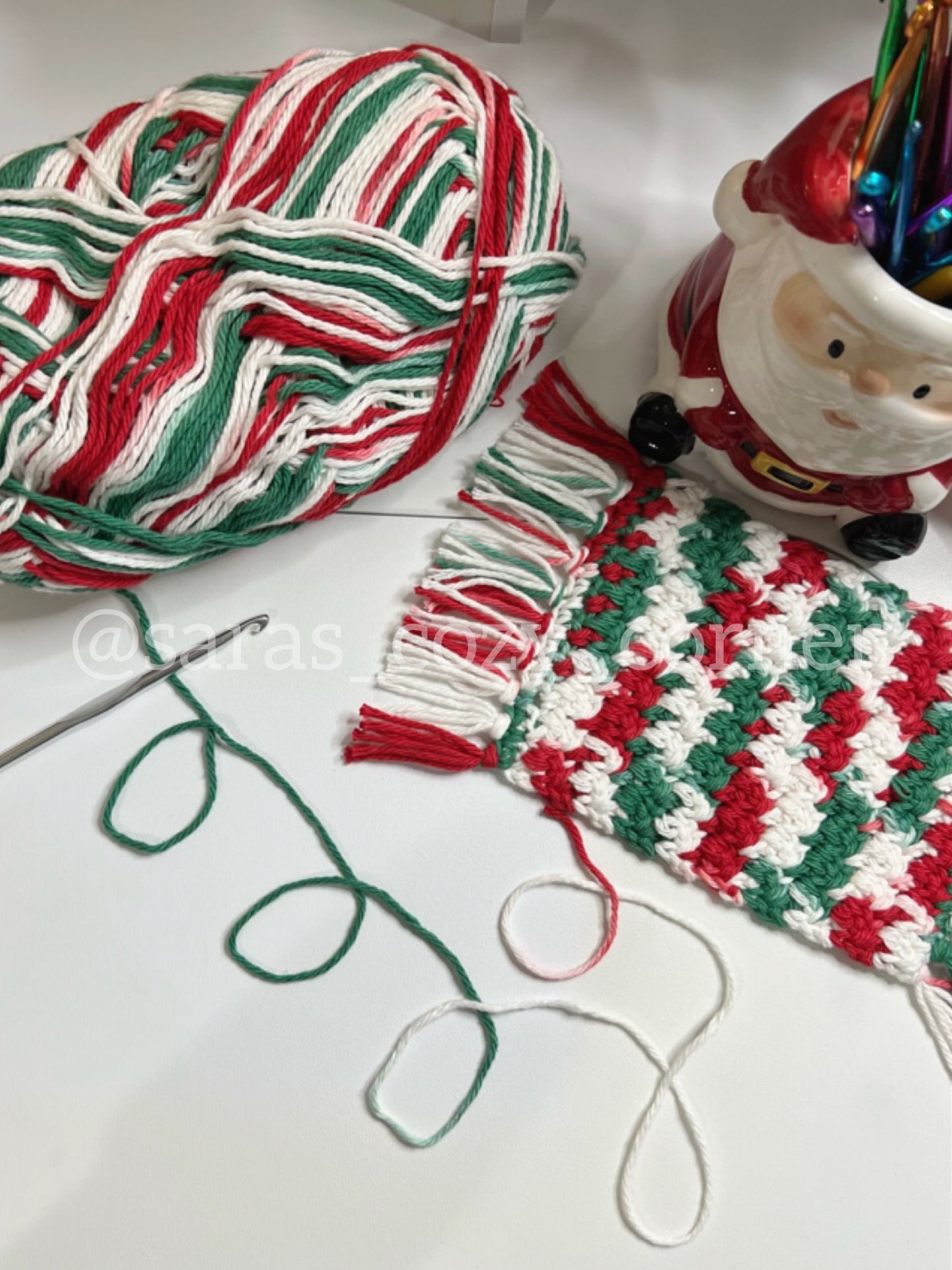 The Festive Mistletoe mug rug crochet pattern PDF