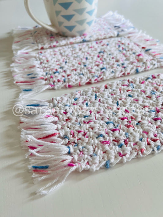The Festive Mistletoe mug rug crochet pattern PDF