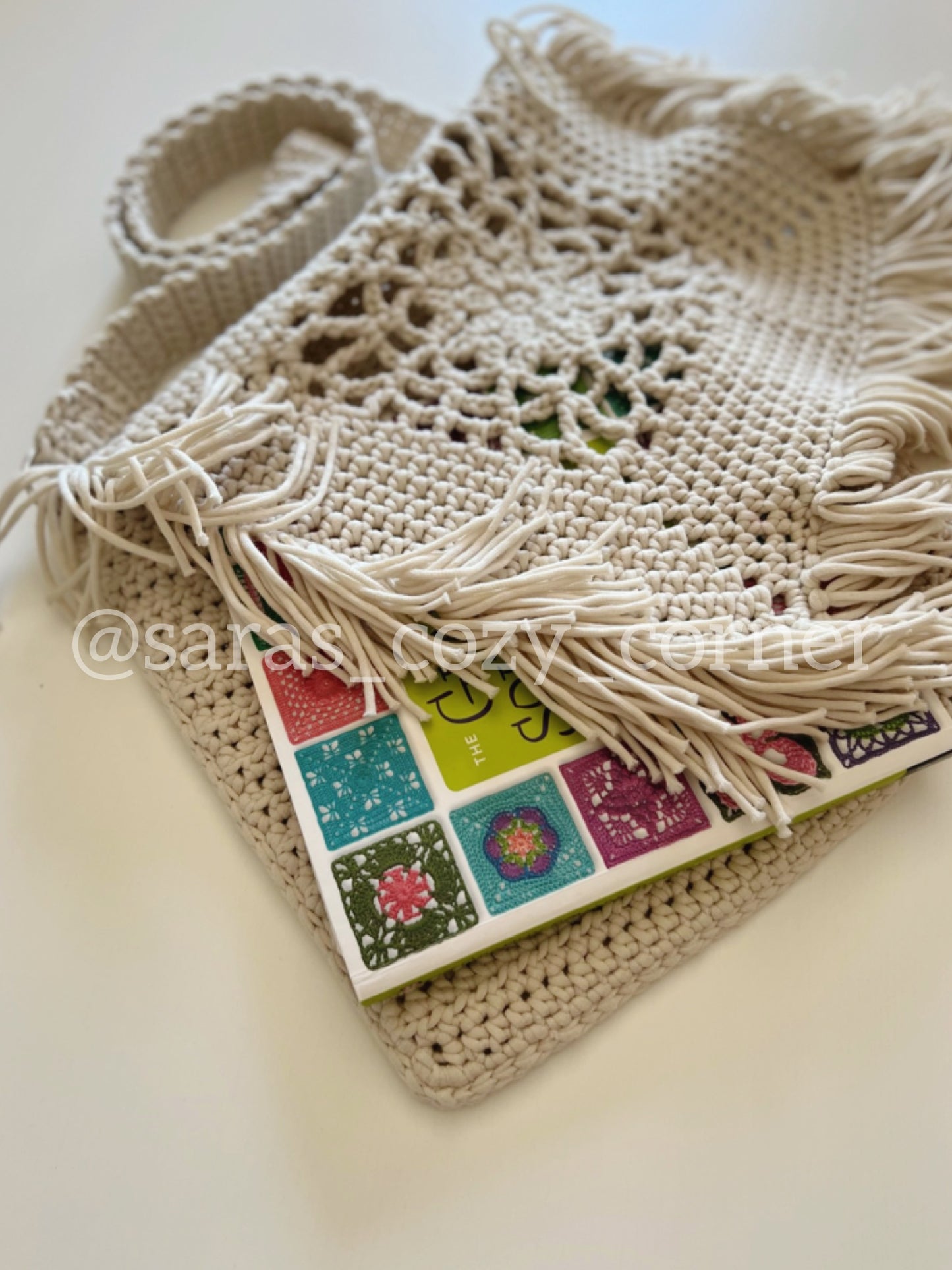 The Blooming Sands bag crochet pattern PDF