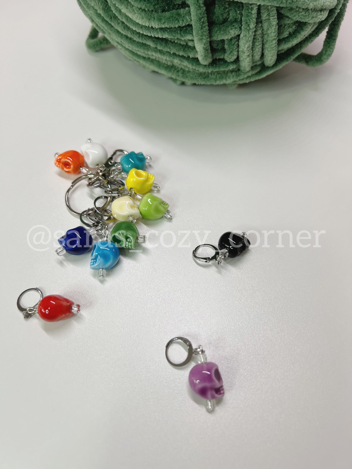 Crochet & Knitting Stitch Markers Set "Skull"